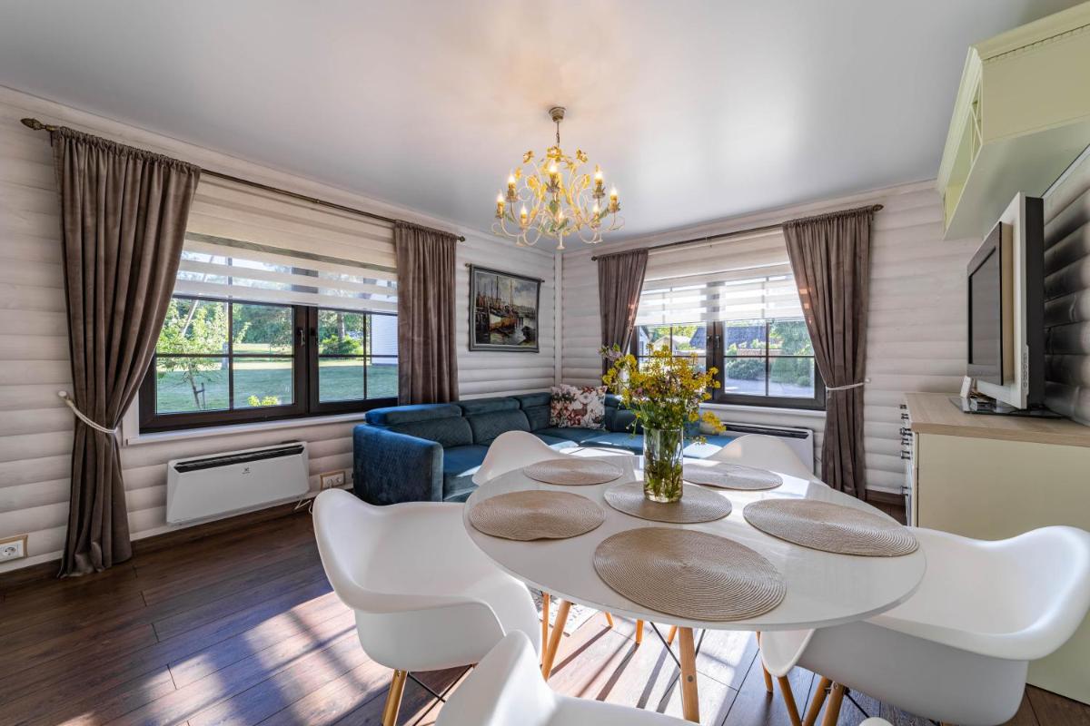 Hara Beach house - Housity