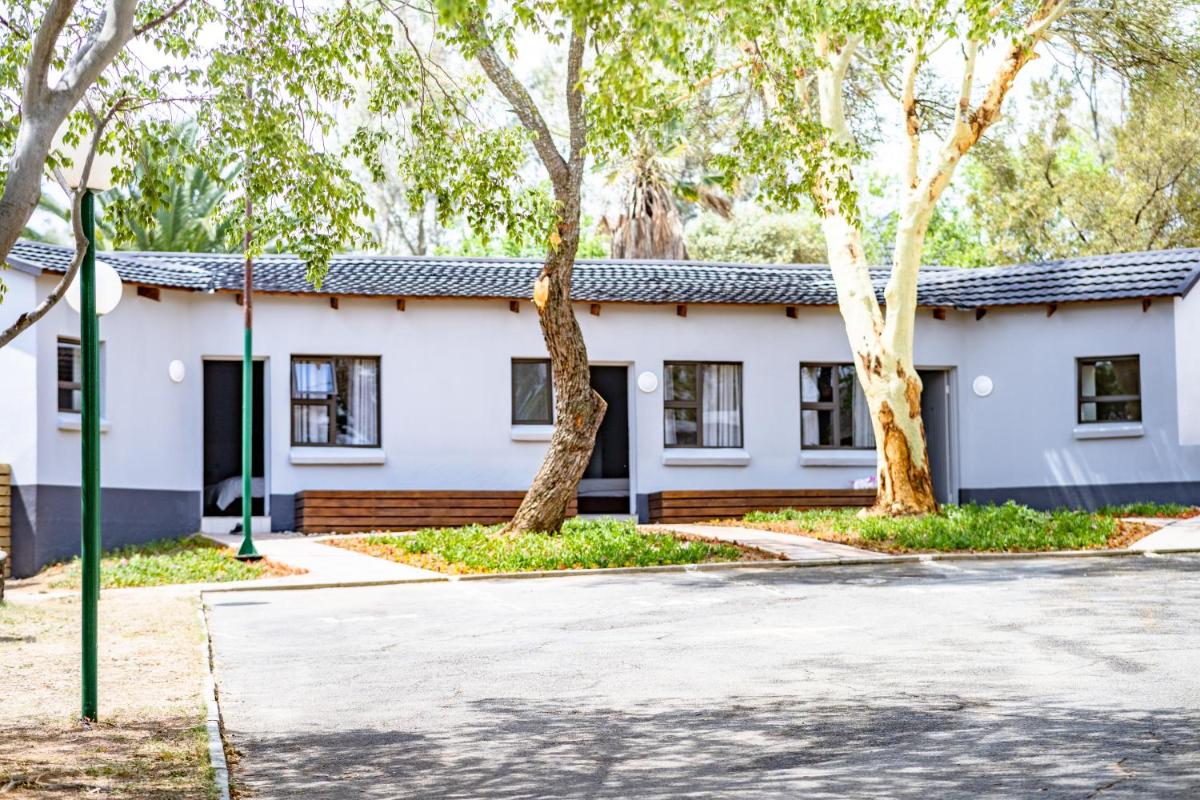 Shumba Valley Lodge - Housity