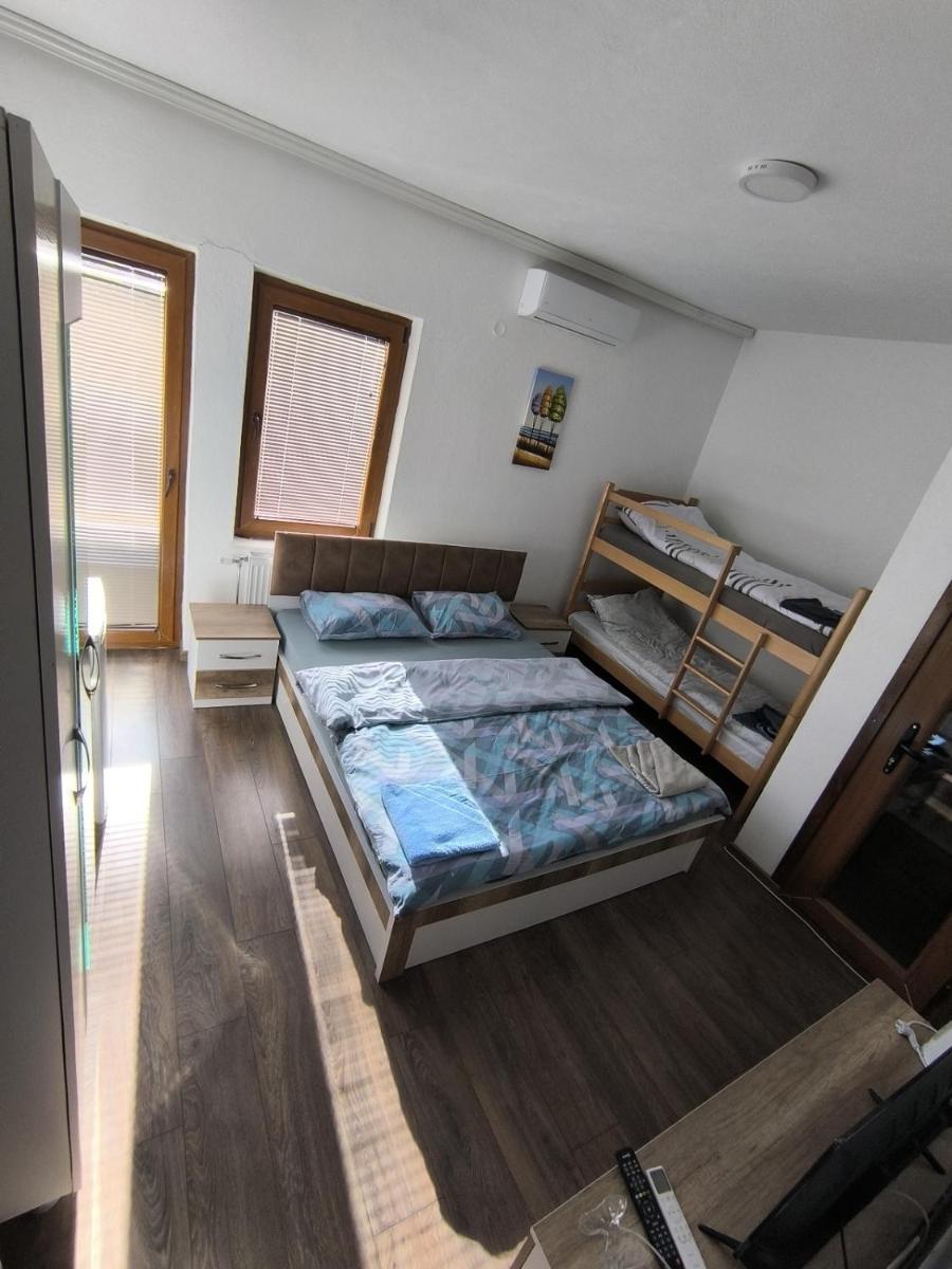 Mountain House - Brezovica - Housity