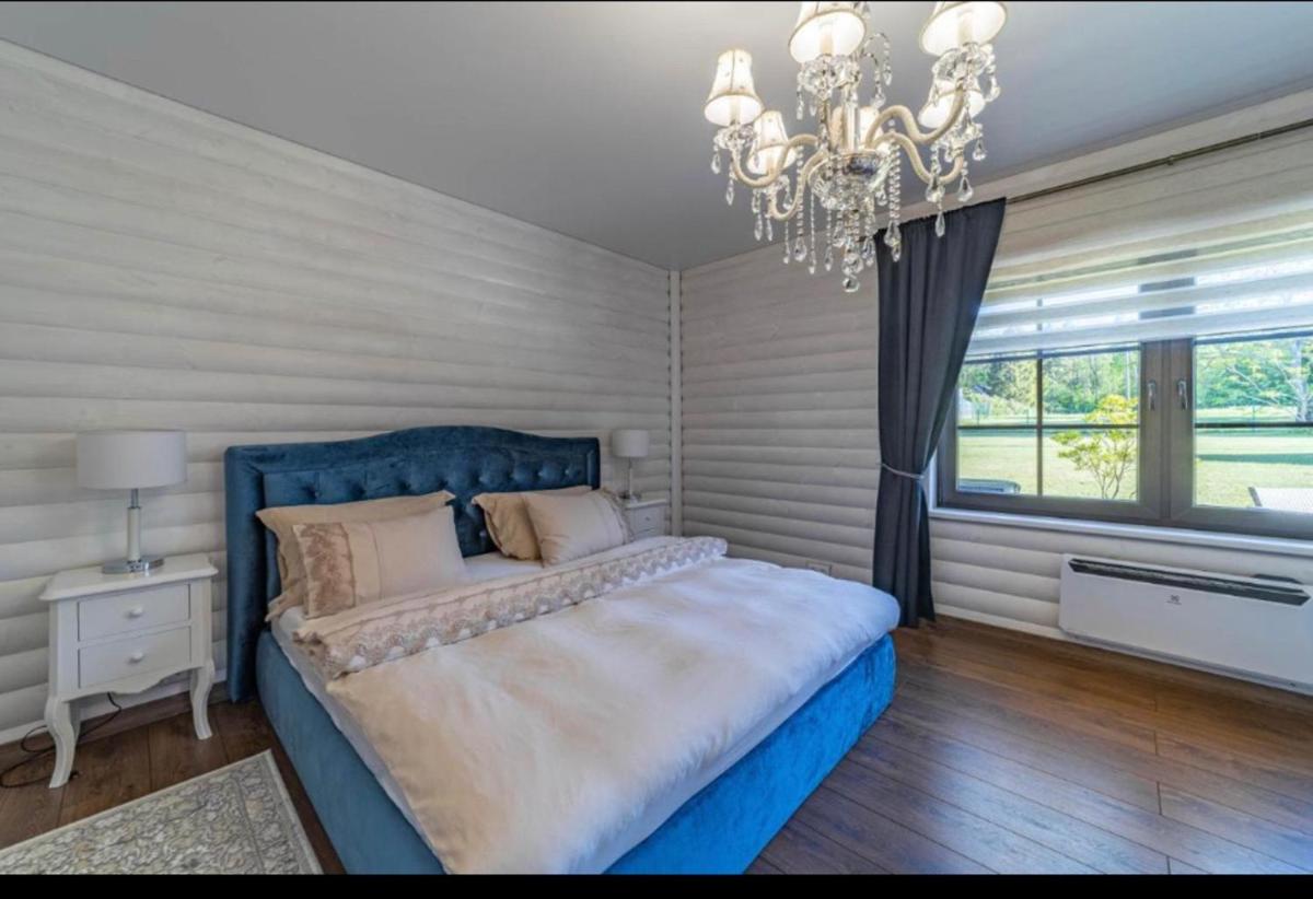 Hara Beach house - Housity