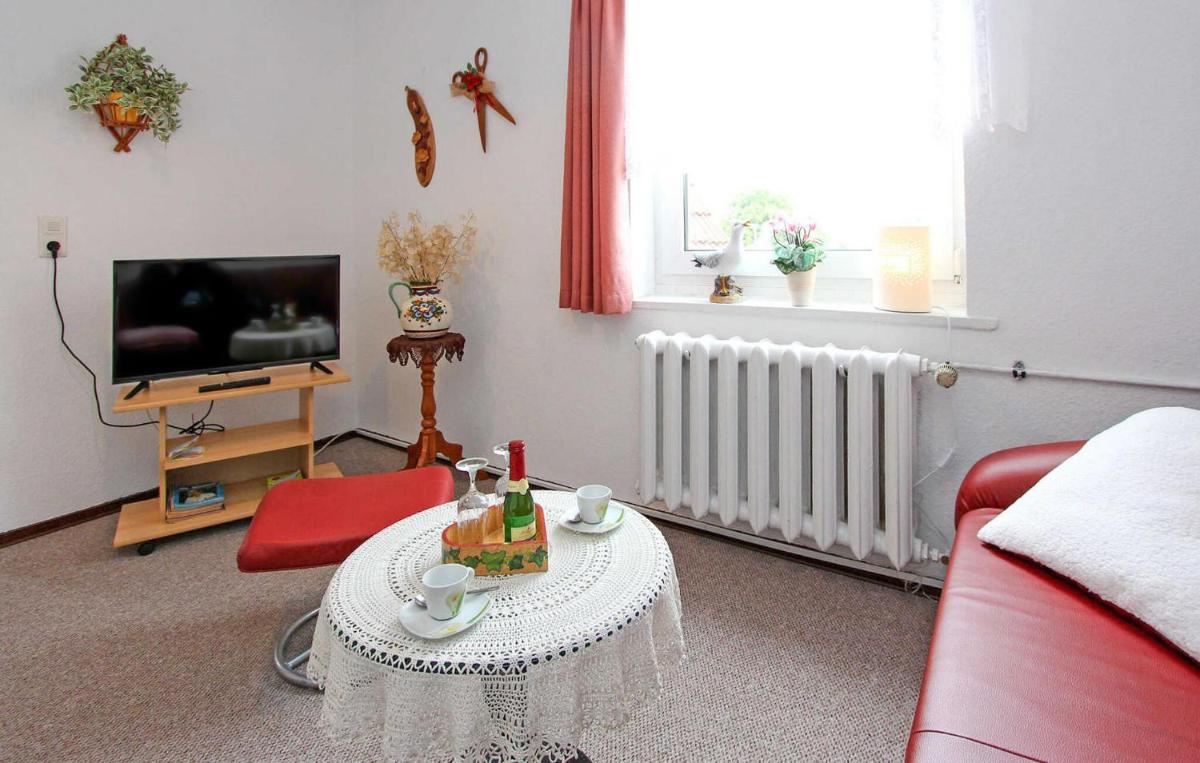 Ferienwohnung Neukloster - Housity