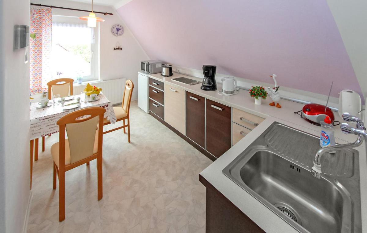 Ferienwohnung Neukloster - Housity