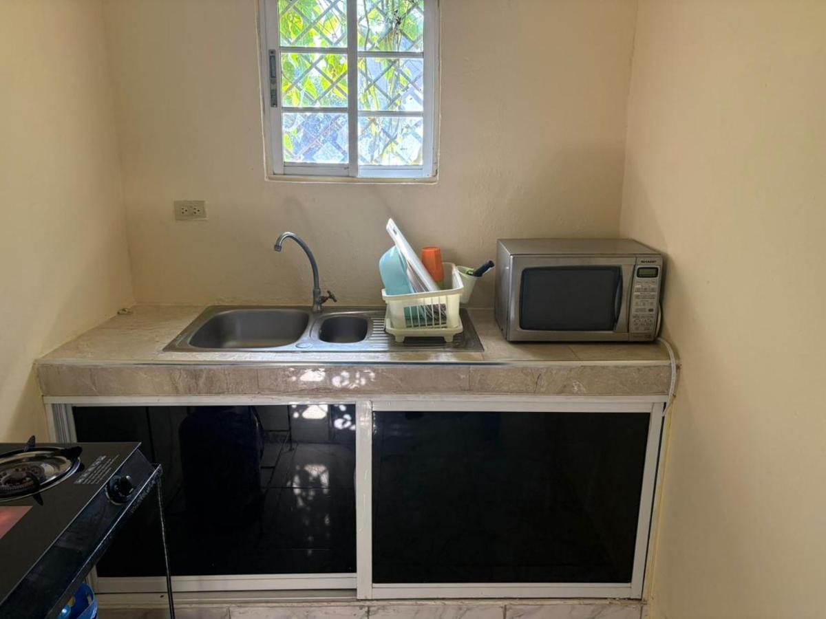 Thompson Royal Apartments - Housity
