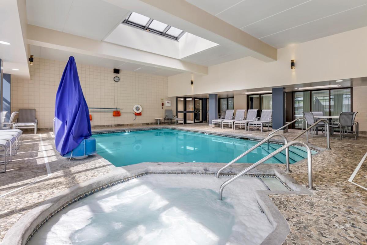 Best Western Plus InnTowner Madison - Housity