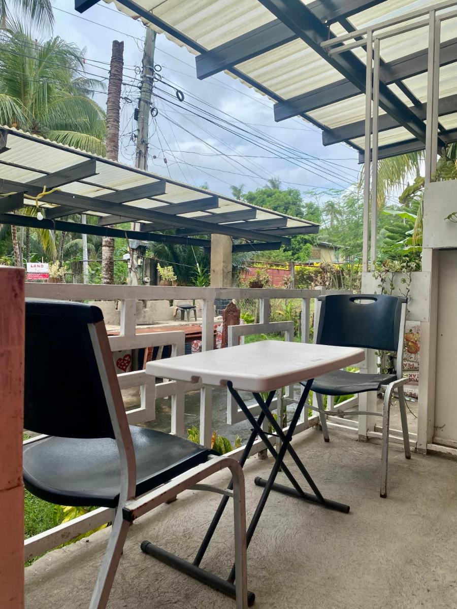 Affordable Staycation Home for 2-3 People! - Housity