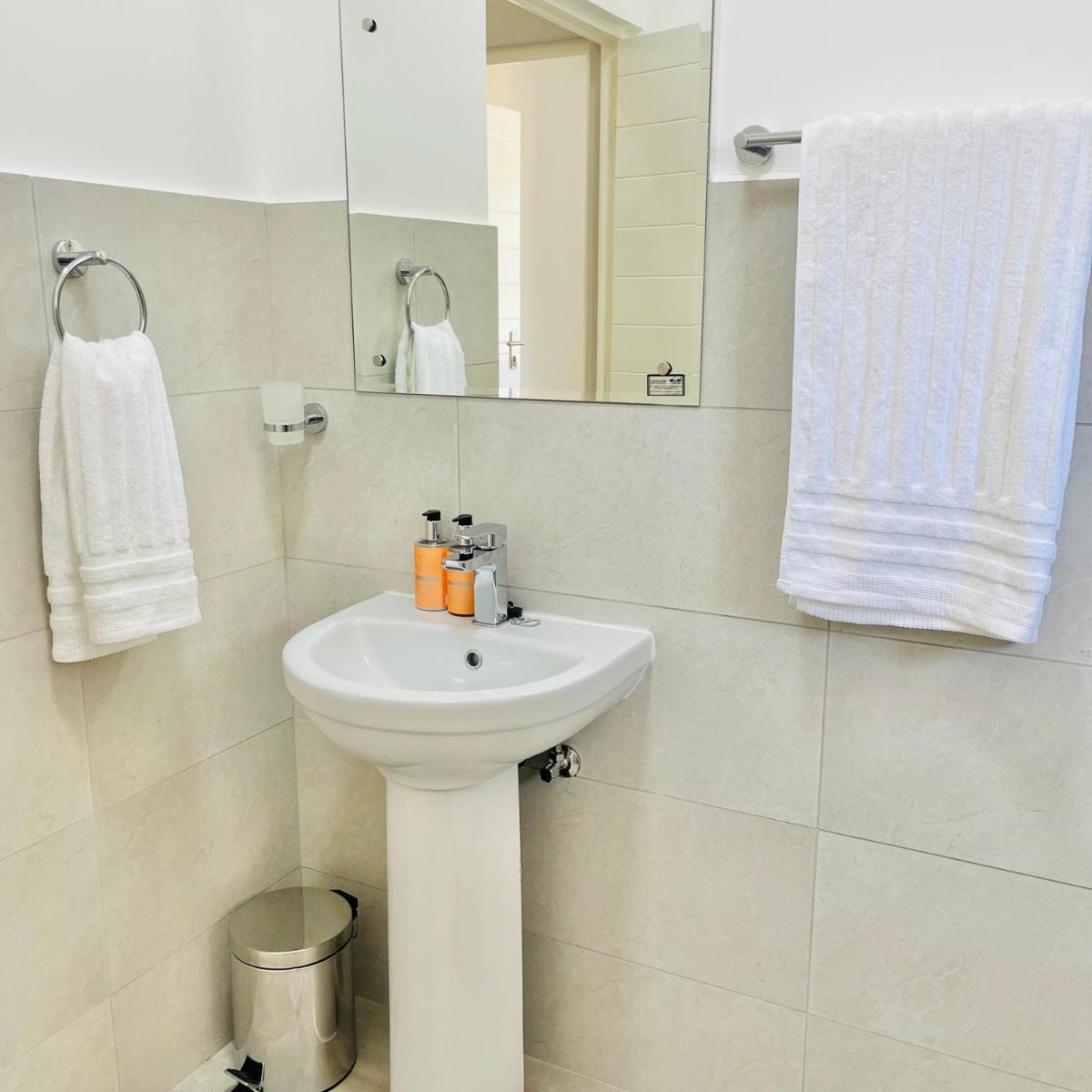 Alchemy Luxury Apartments - Hizvo