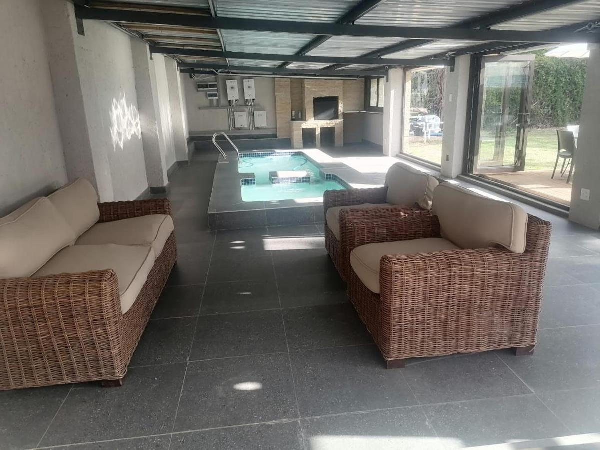 Luyana guesthouse - Hizvo