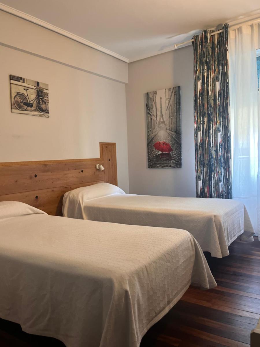 Hotel Boliña - Housity
