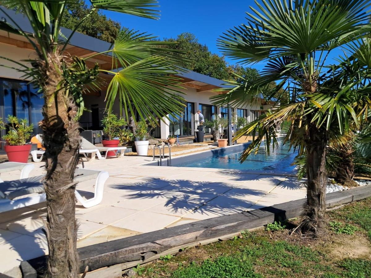 VILLA EDEN - Housity
