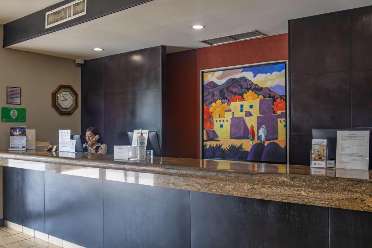 Best Western PLUS Monterrey Airport - Housity