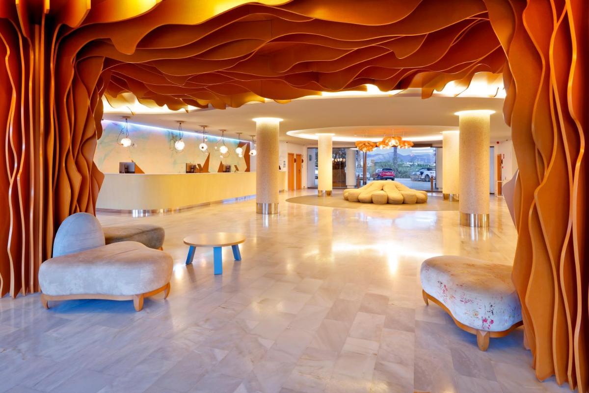 Zona de estar de Grand Palladium White Island Resort & Spa - All Inclusive