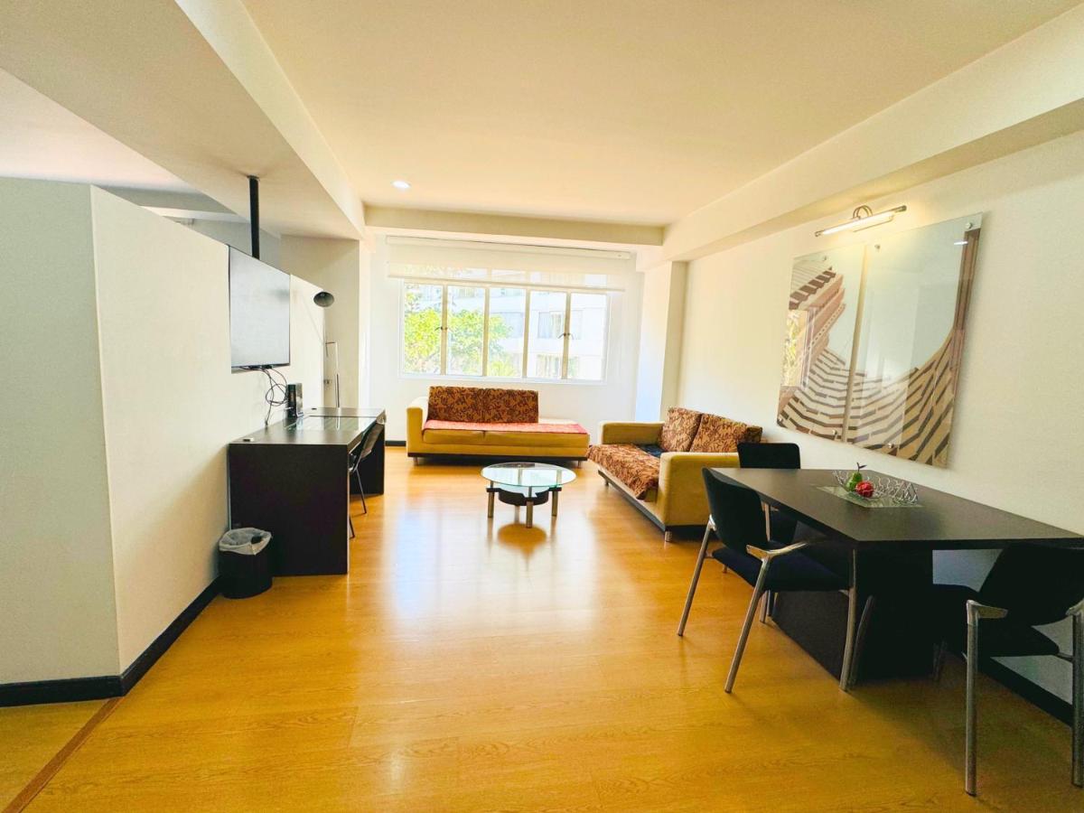 Hotel Aparta Suite Continental Bogotá - Housity