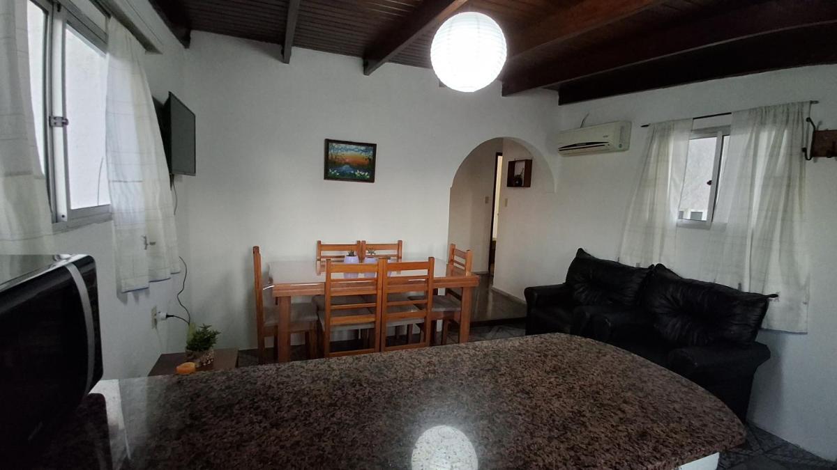 Hermoso apartamento en el centro de Atlántida - Housity