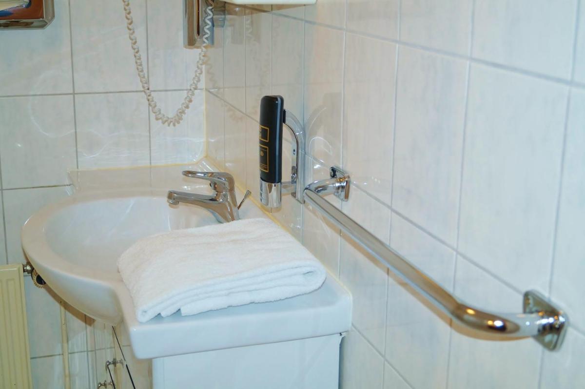 Hotel Rahlstedter Hof - Housity