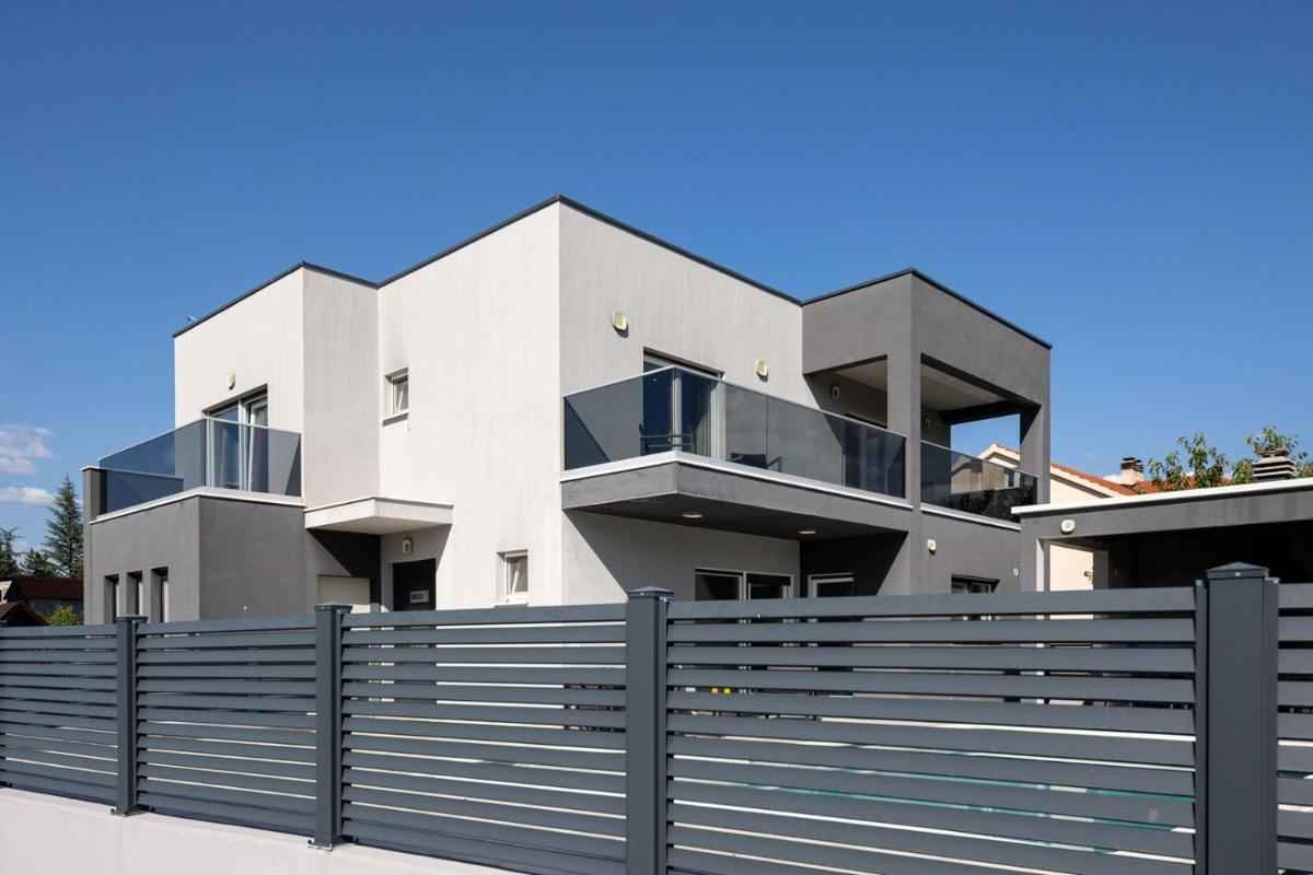 Villa Gabriel - Dicmo - Housity