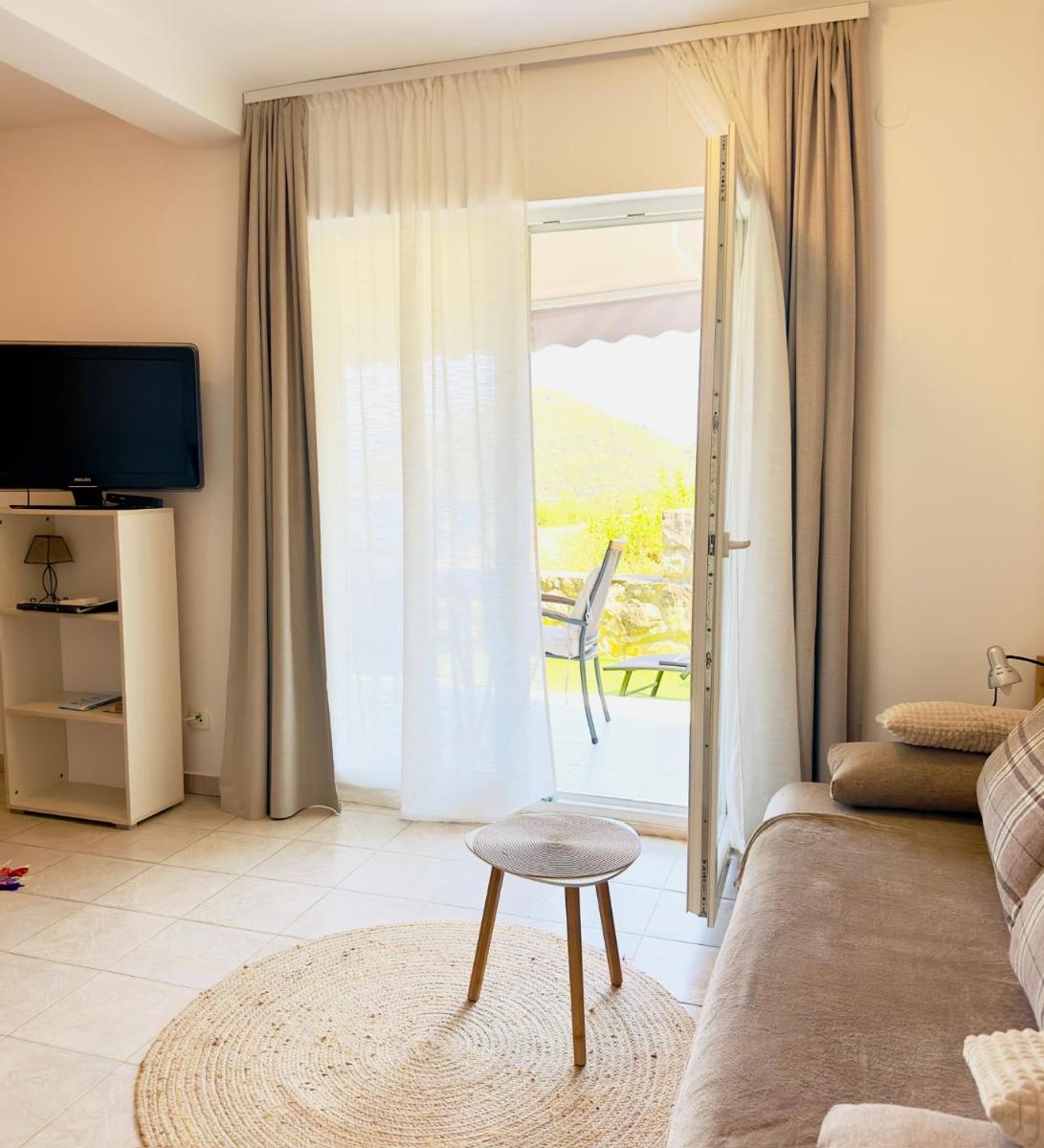 Villa Evita Apartments - Housity