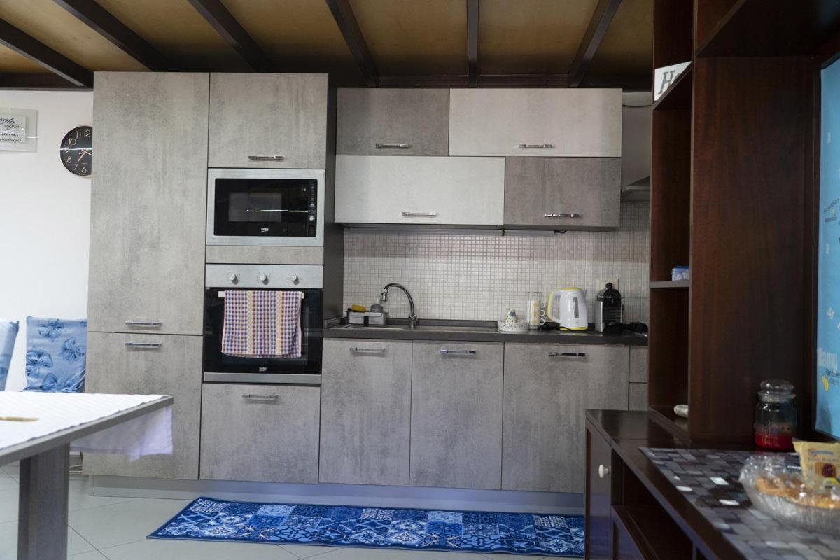 Li Cuti House - Lungomare Self Check-in - Housity