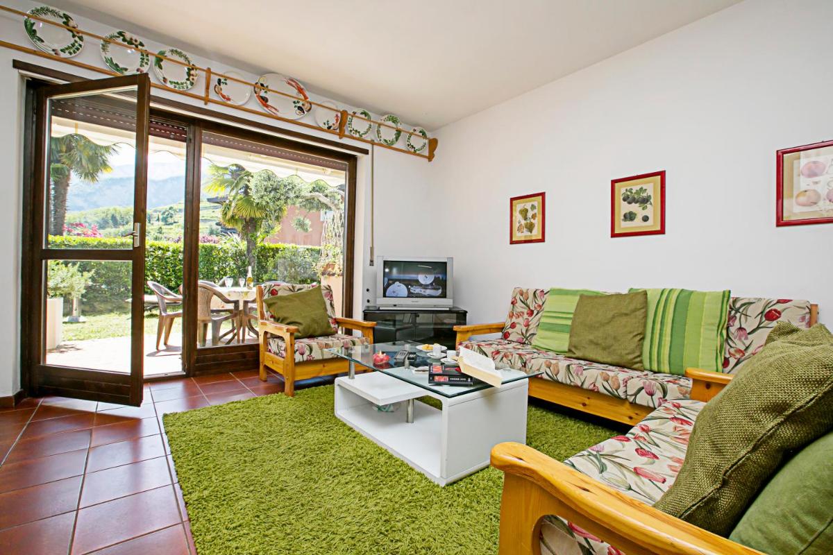 Residence Christina Due Laghi - Happy Rentals - Housity