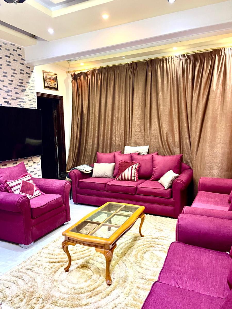Jianna Apartment - Housity