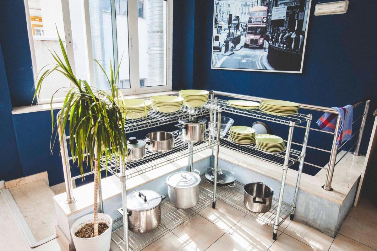 Feel Hostels Soho Malaga - Housity