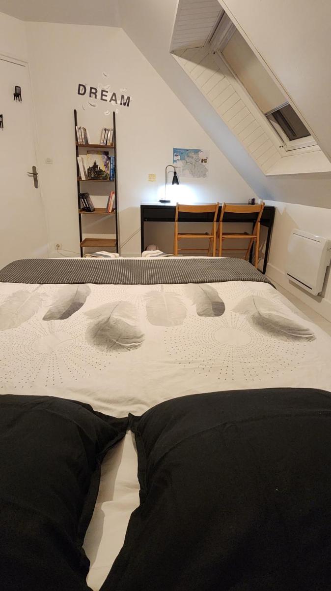 Chambres chez Emmanuelle entre 2 Abers - Housity