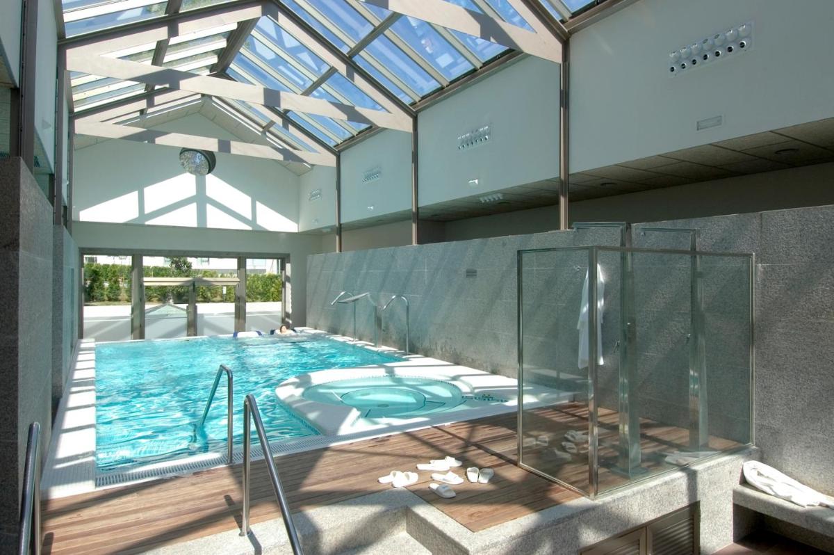 Piscina en o cerca de Hotel Balneario de Compostela