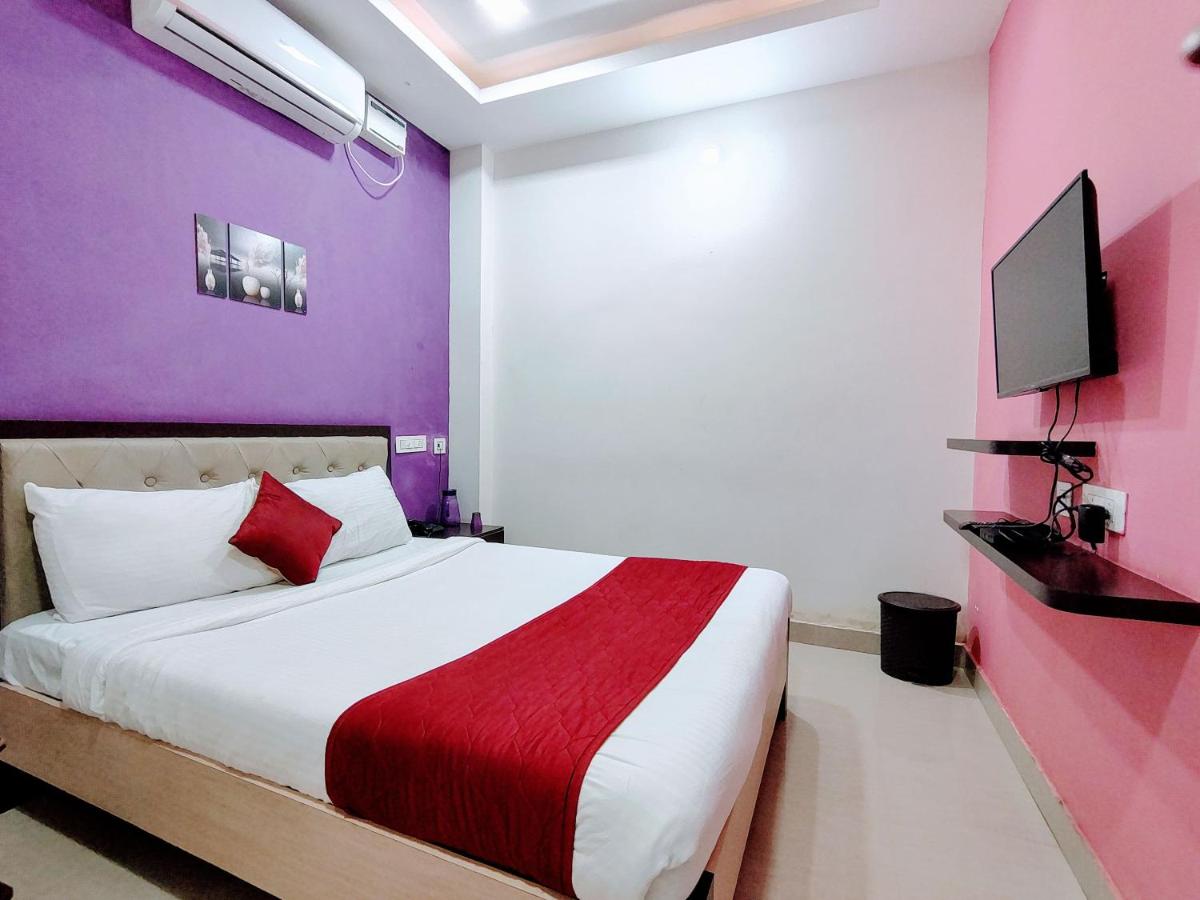 Naadi stayinn -Premium Rooms - Housity