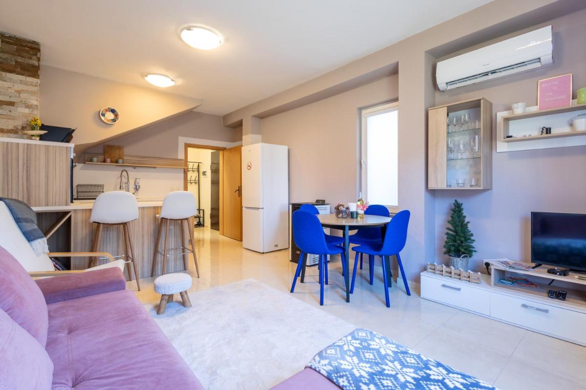 Вила Ибър в Комплекс Къщетата - Housity