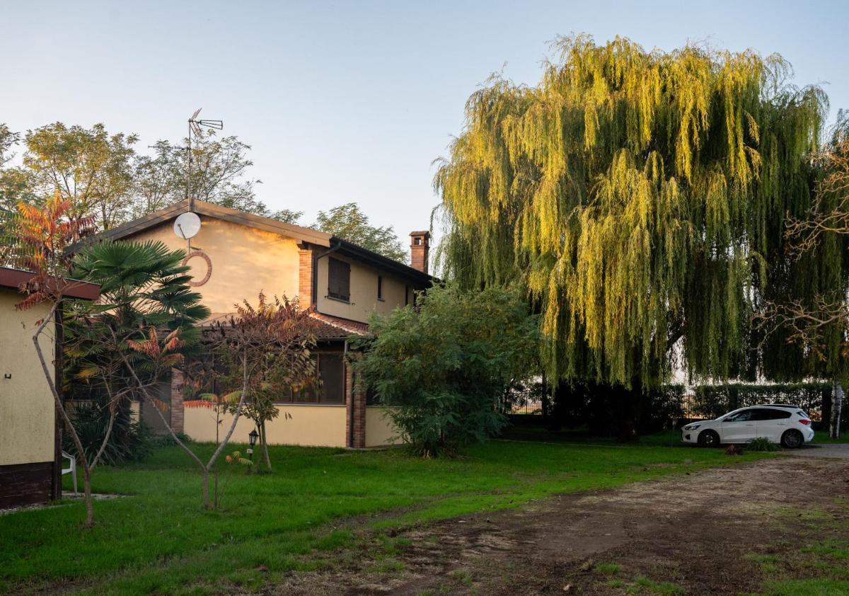 Agri Village Pavia - Housity