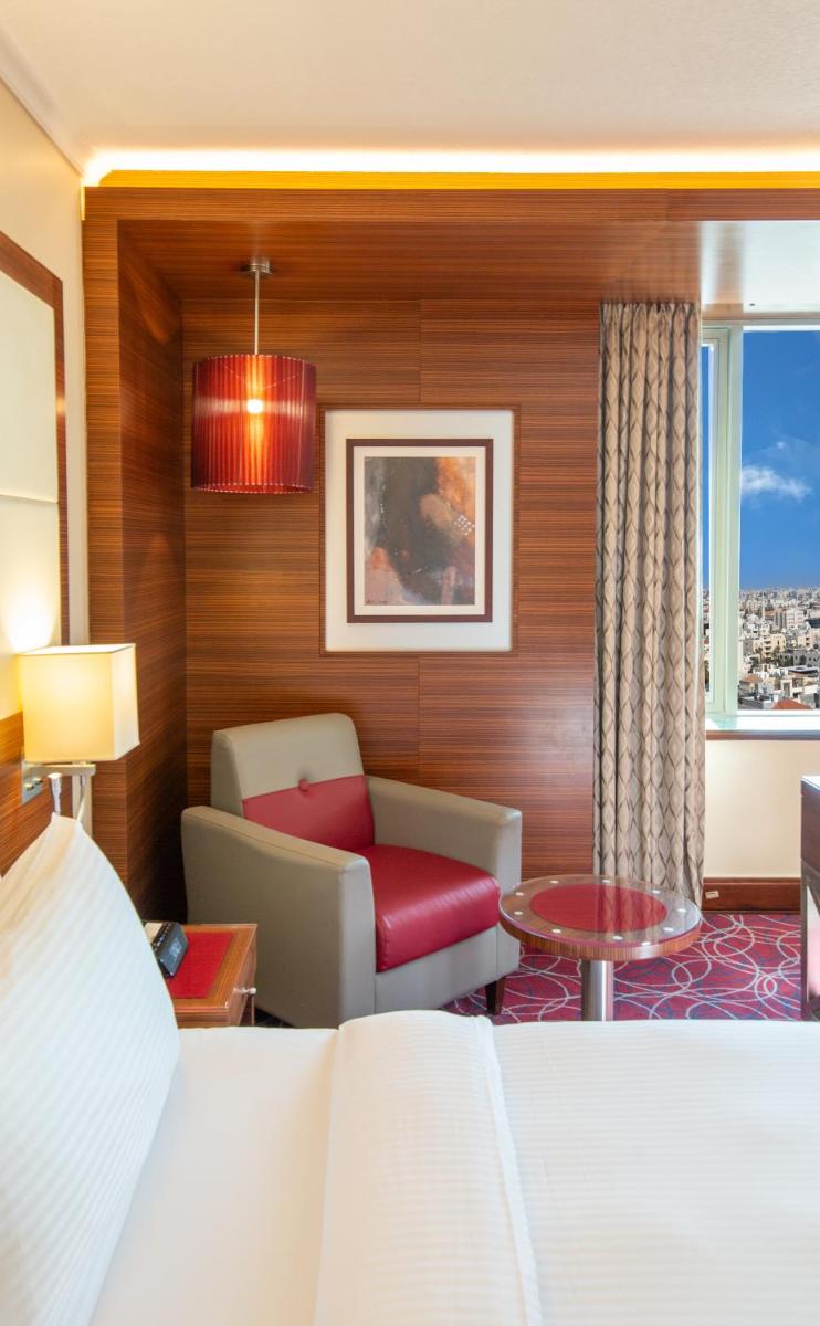 Crowne Plaza Amman by IHG - Housity