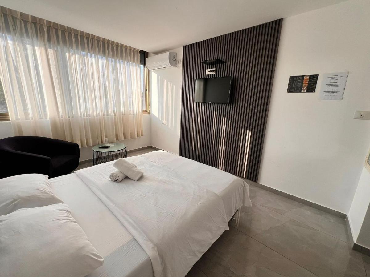 Elis Boutique Hotel - Housity