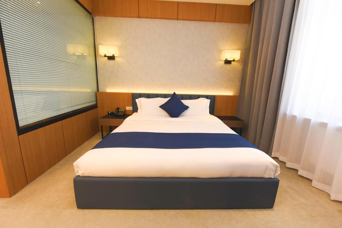 Ulaanbaatar Hotel - Housity
