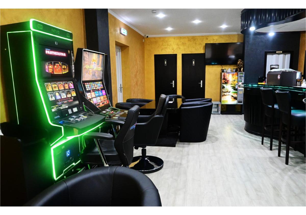 Hotel Annis M&P - Housity