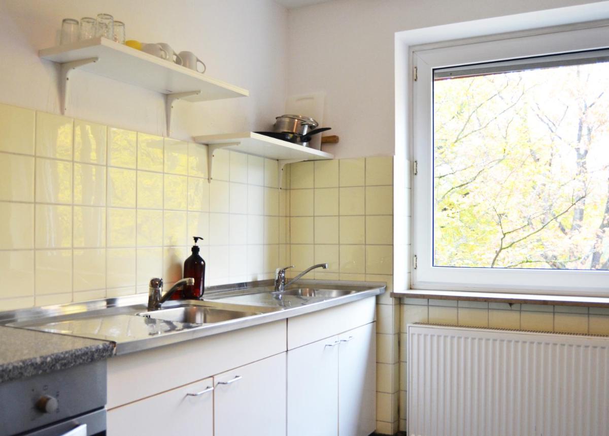1, 2, sleep Hostel Nürnberg Messe - Housity