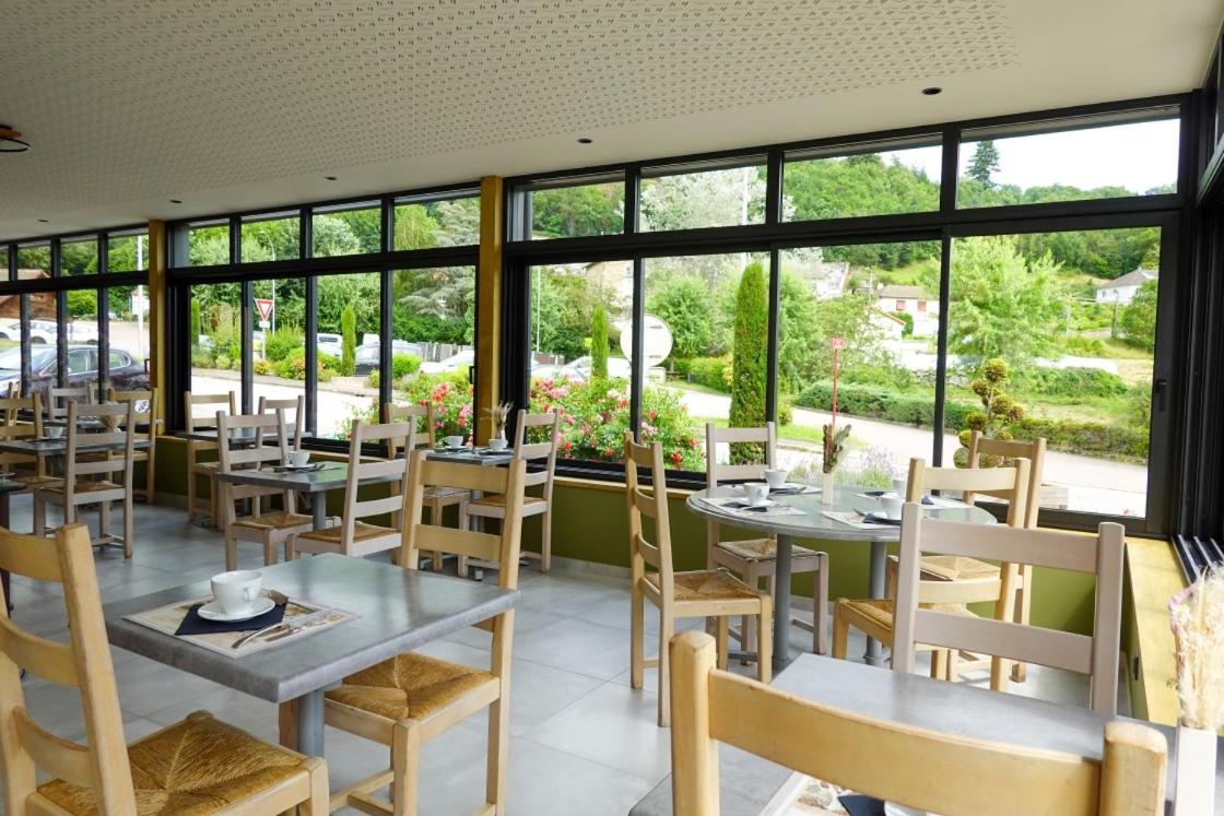 Hotel Restaurant de la Poste - Housity