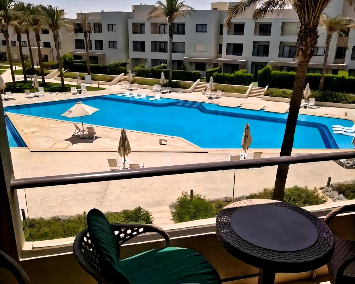 Salty life chalet, a two bedroom apartment by the swimming pool at Azha - Ain Sokhna - selected in the top 20 rentals to stay at in Sokhna - Housity