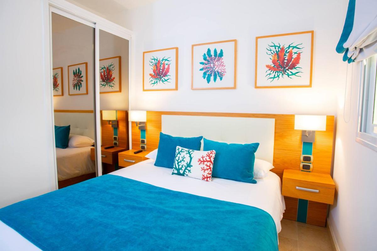 Cana Rock Condos - Housity
