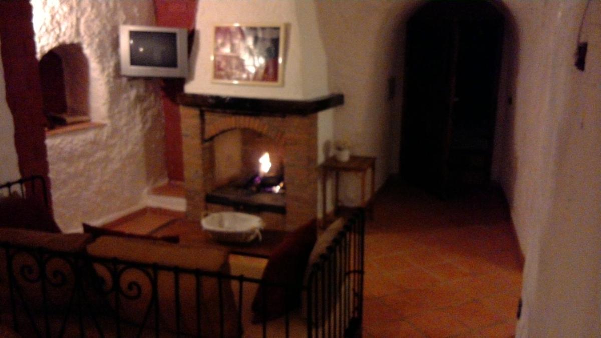 Casas Cueva y Cortijo La Tala en Guadix - Housity