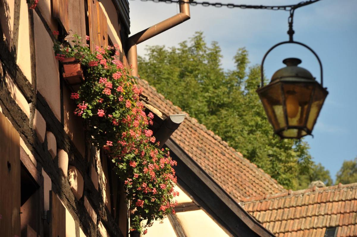 Photo de la galerie de l'établissement Logis Hôtel Restaurant De La Poste et SPA de Montagne, à Le Bonhomme