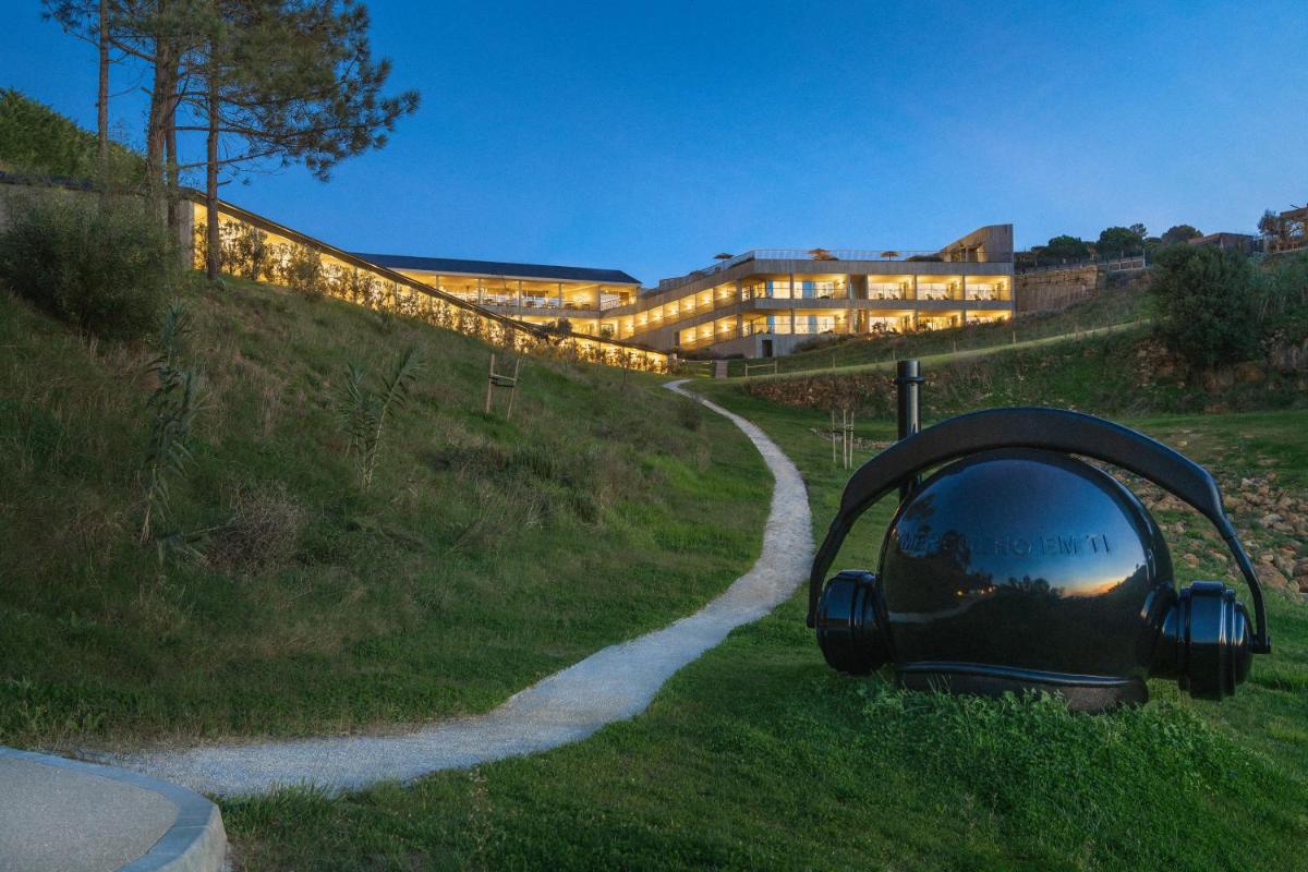 Imagem da galeria de Immerso Hotel, a Member of Design Hotels na Ericeira