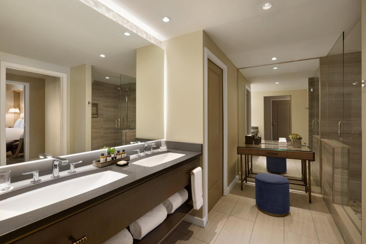 Fairmont Scottsdale Princess - Housity