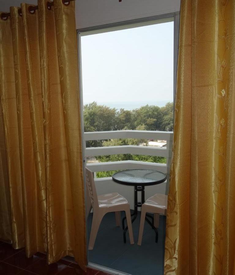 Rayong Condochain - Housity
