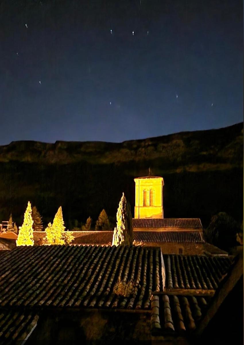 LES APPARTEMENTS DU SAINT THIERS, la Provence dans un coin de la Drôme et l'esprit d'une maison d'hôtes à Saoû - Housity