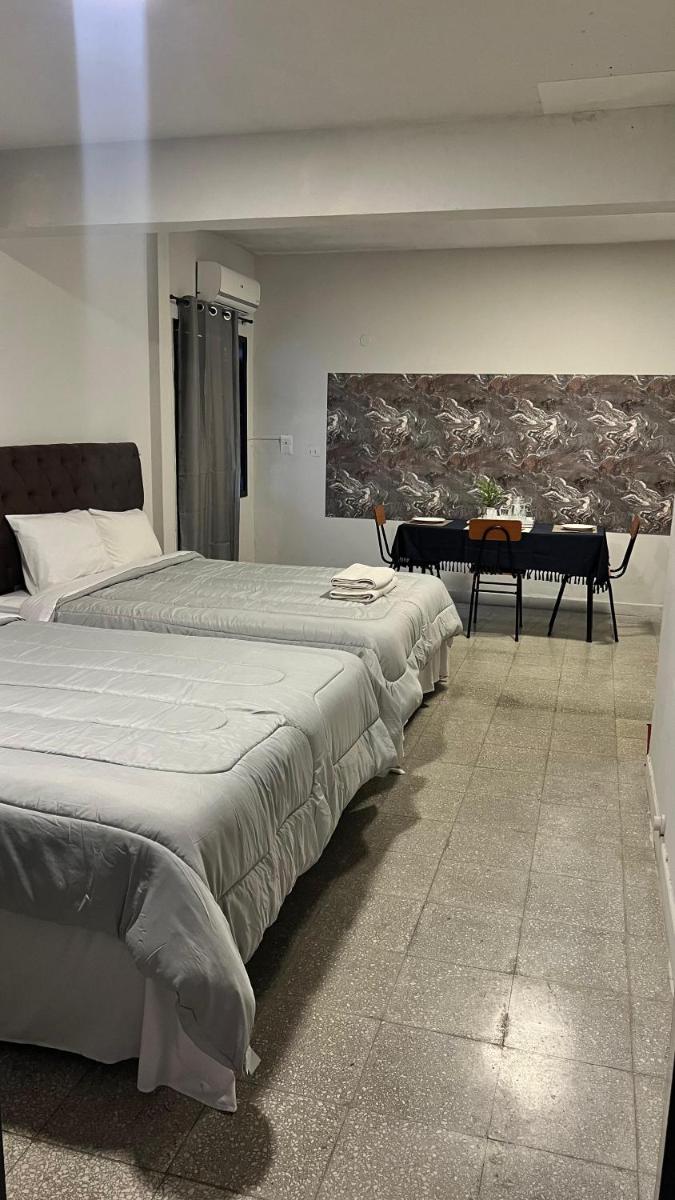 Hotel Alojamiento Renty Herrera - Housity