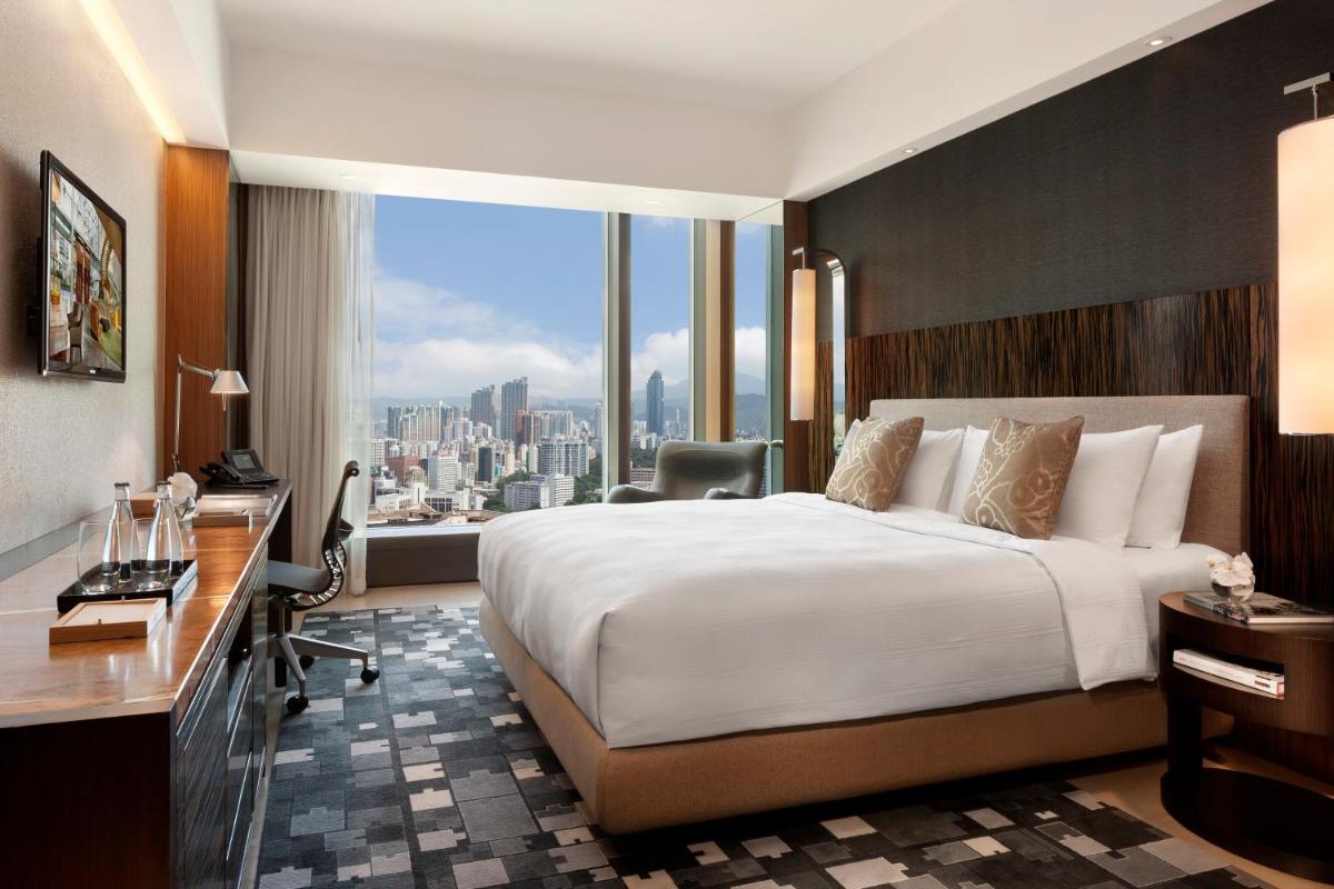 Hotel ICON - Housity