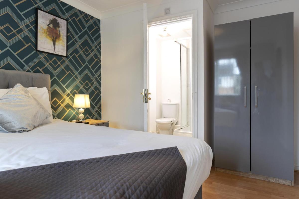 Foster house - Housity