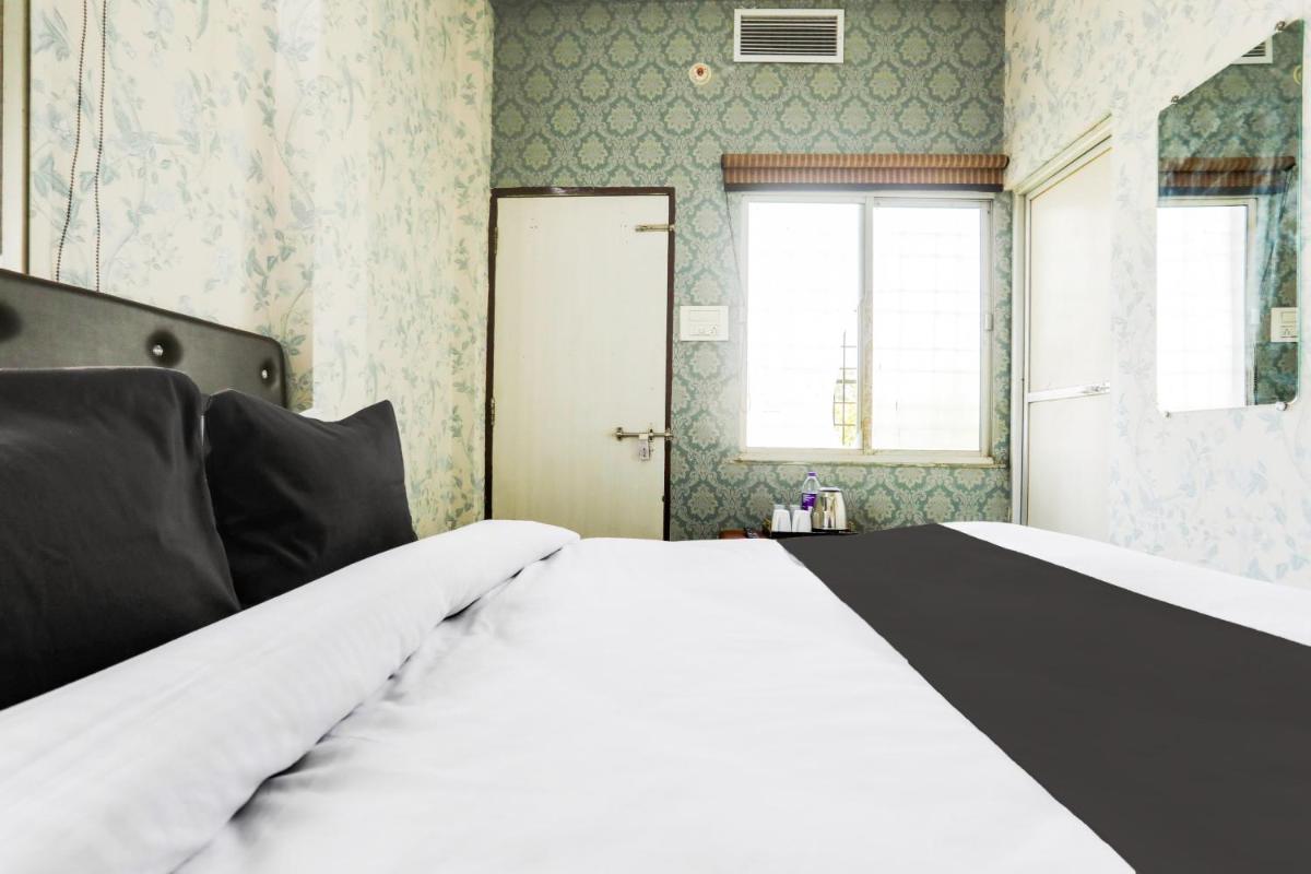 Hotel O Royal Palace - Housity