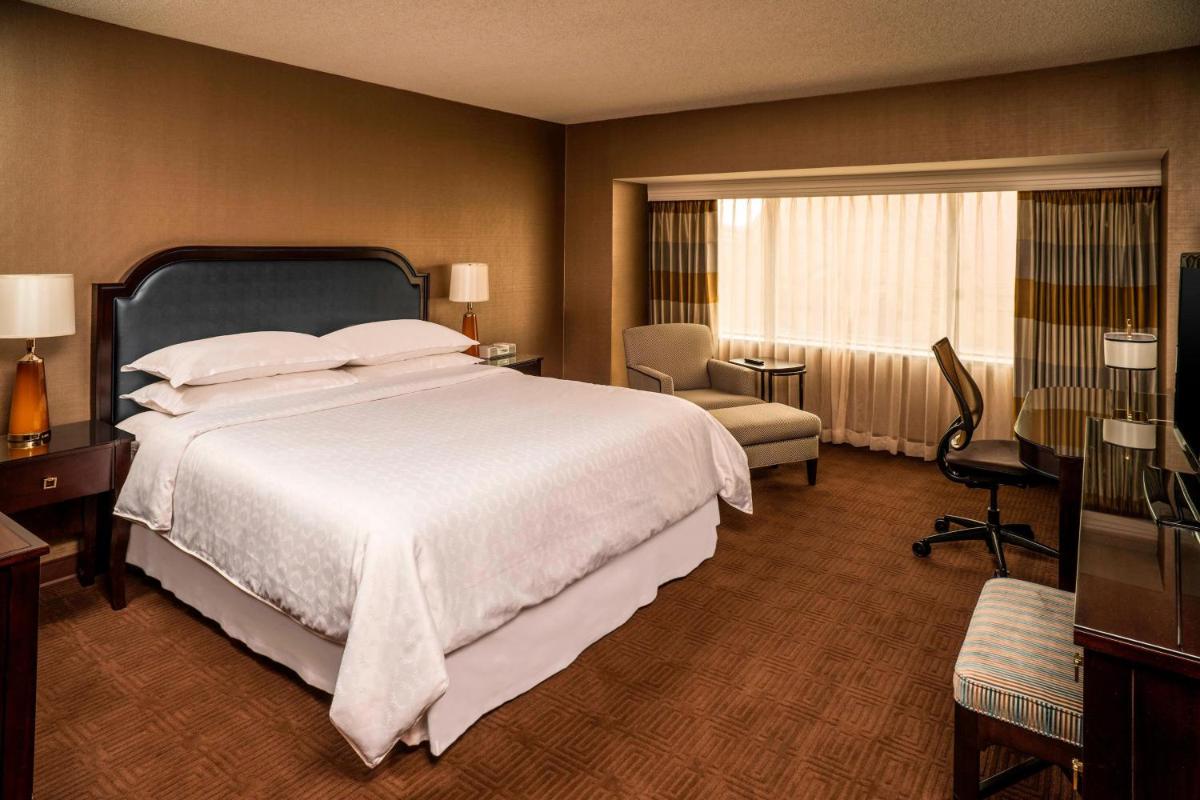 The Plaza Hotel Columbus at Capitol Square - Housity