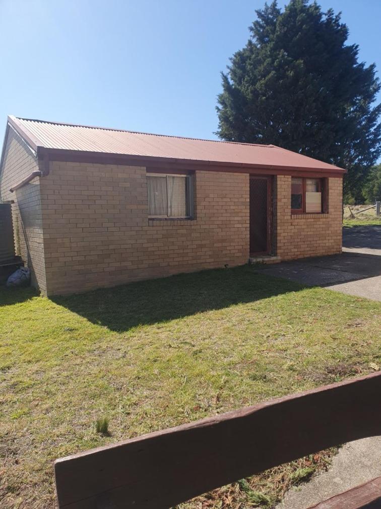 Bellevue Lodge farm stay near Goulburn - Housity