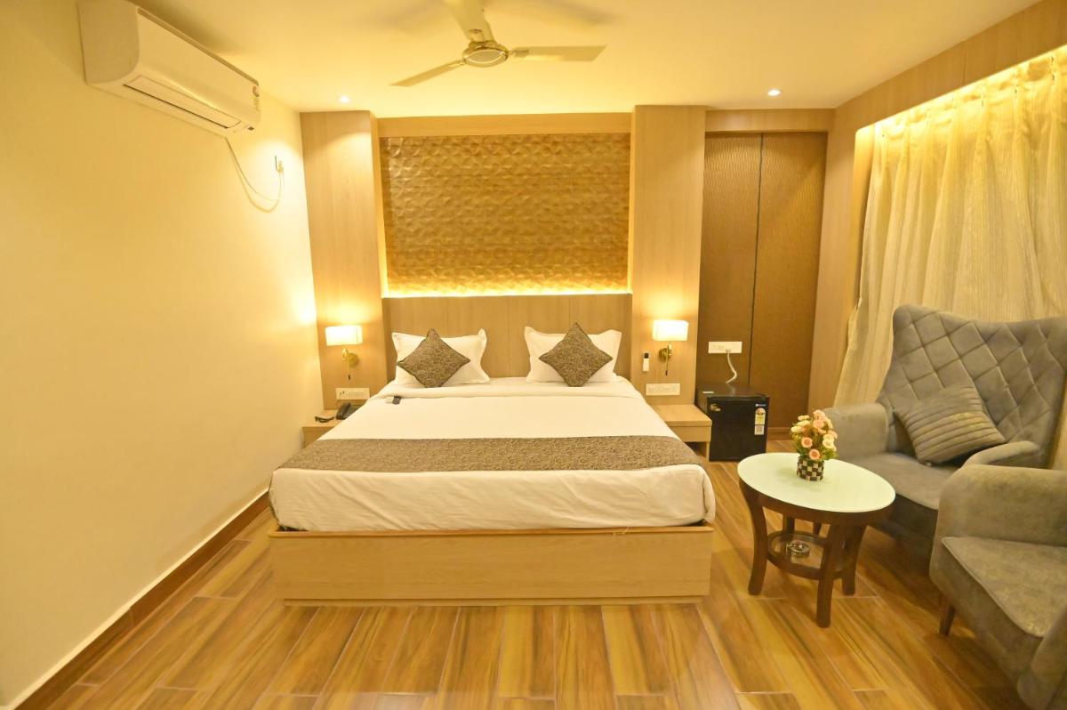 Hotel JK palace - Housity